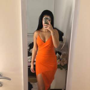 Fin Orange klänning