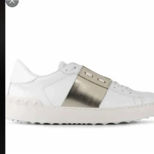 Valentino skor  - Intressekoll på mina valentino skor 💕