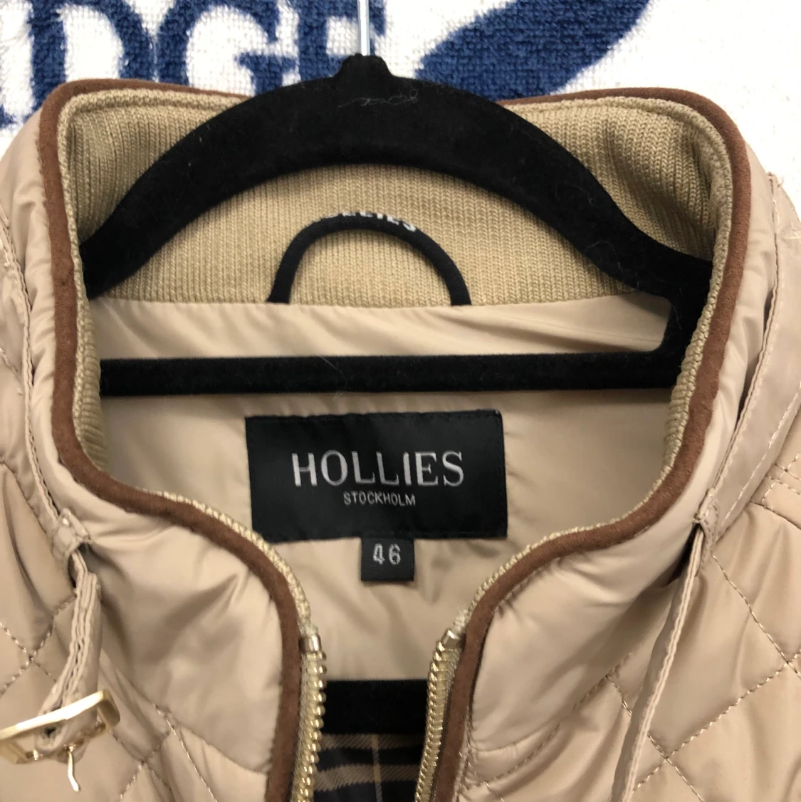 Helt ny jacka från HOLLIES STOCKHOLM - 90