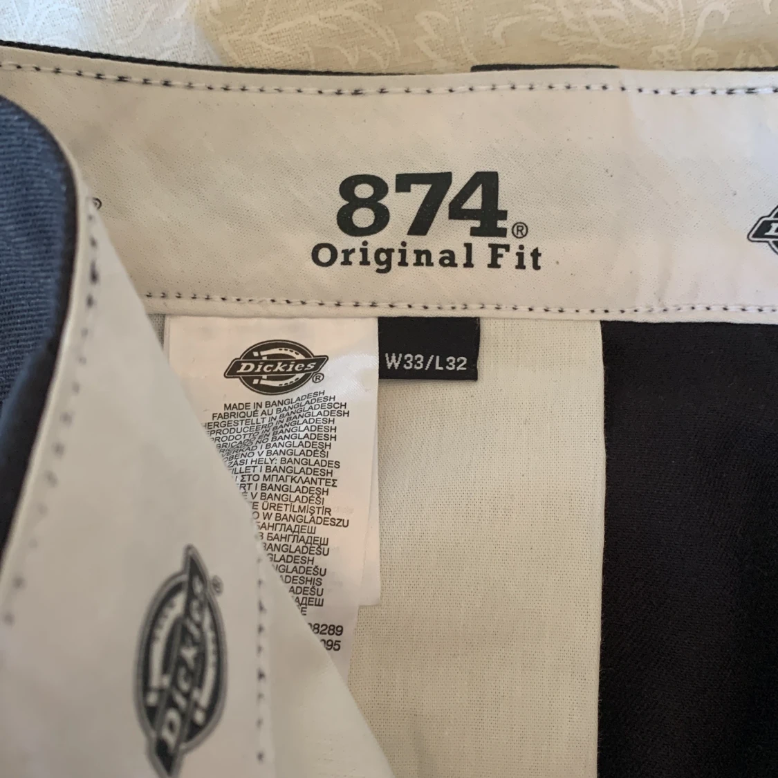 Dickies 874 svarta. Cond 8/10 - 91