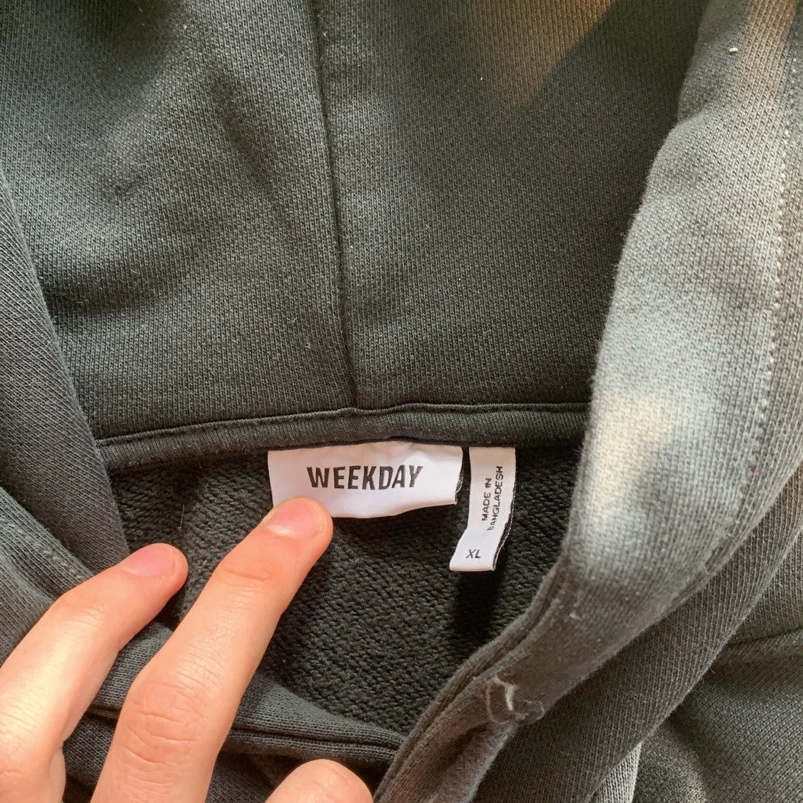 Weekday hoodie. Cond 9,5/10 - 90