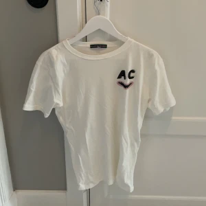 Skön tisha  - Skön tisha 