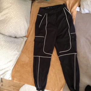 Cargos - Techwear, cargos, size xs or 32, alt, black