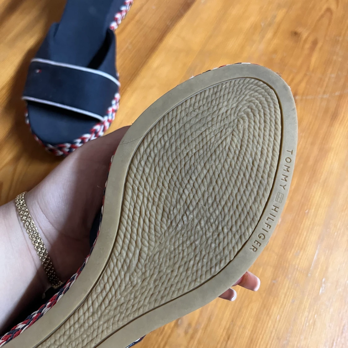 Tommy hilfiger klackar  - 91