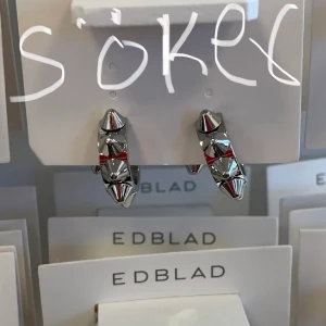 Edblad örhängen  - Söker dom för 100kr