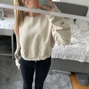 Tröja - säljer för 150kr❤️storlek S 