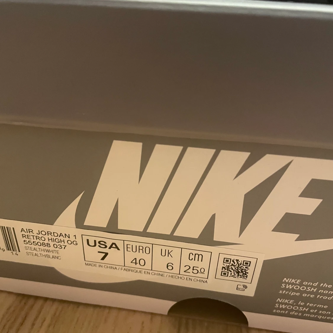 Air Jordan 1 Retro High OG  strl 6 / 40/ 25 cm - 90