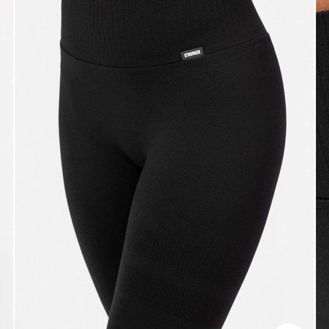 Stronger black highwaist pants - 90