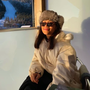 Vinterjacka!! - Så fin vinterjacka med världens mysigaste luva!🐻🐻🐻💕