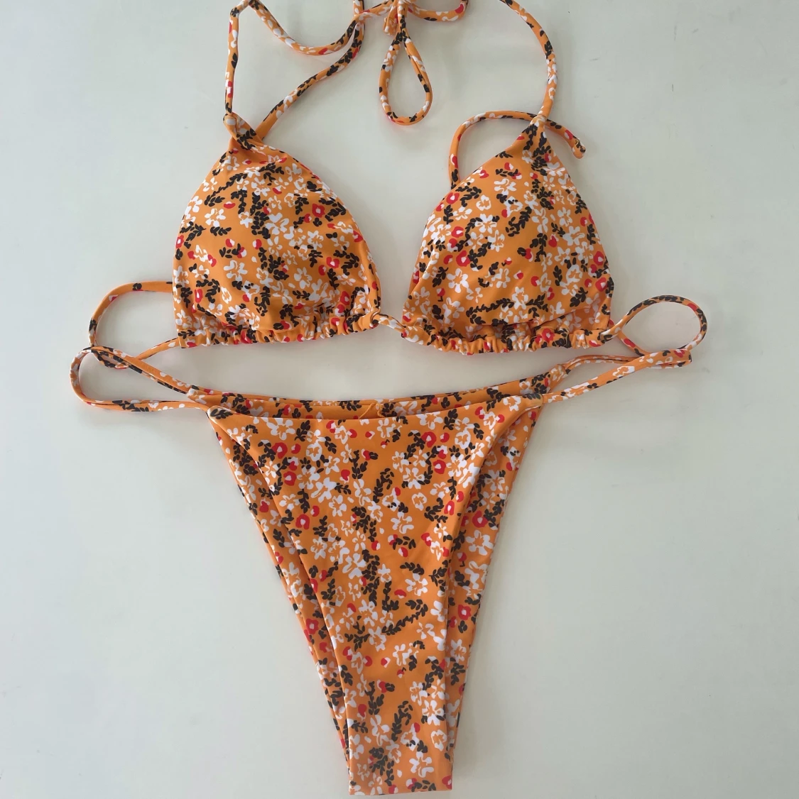 Blommig bikini🌸 - 90