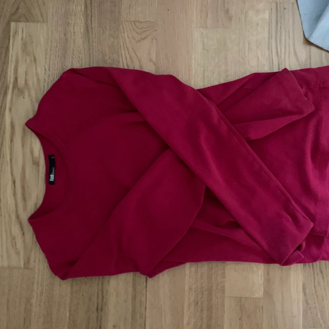 Röd långärmad tröja - 91