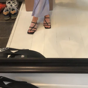 Klackae - Jätte snygga klackar ifrån nakd som inte kommer till användning i storlek 37, säljer för 300kr💓