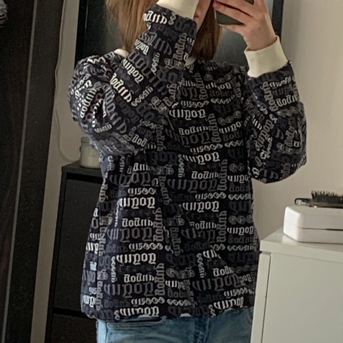 Tröja sweatshirt