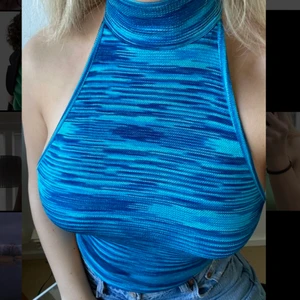 Topp - Säljer denna ursnygga topp💙