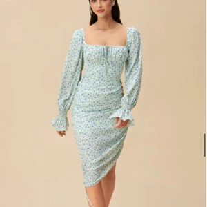 adoore klänning 36 - 1100