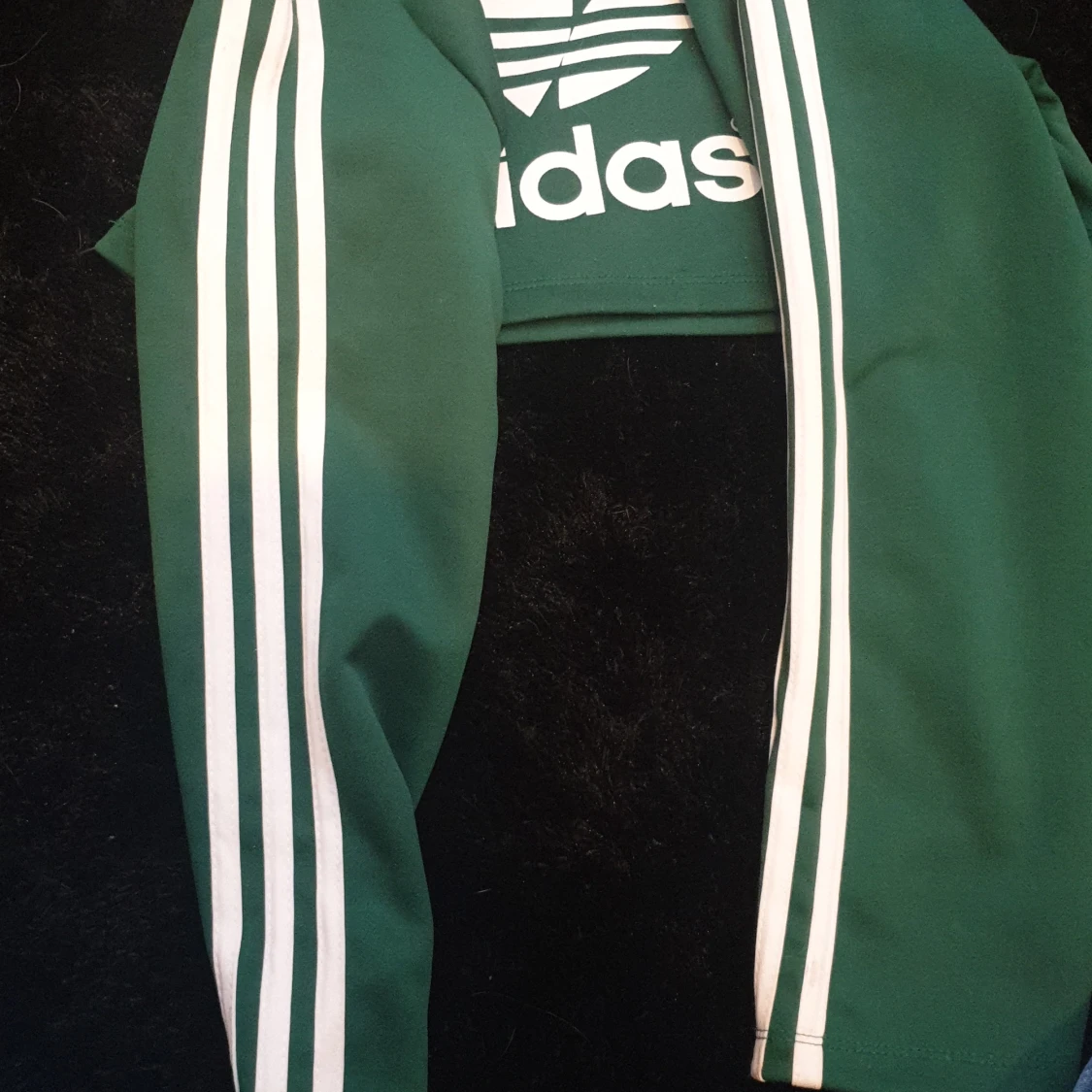 Green Adidas crop top sise: S - 90