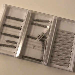 Fransar - Har lagt ihop dom så det är egentligen mer än En ask i dom. Säljer alla 3 för 150kr