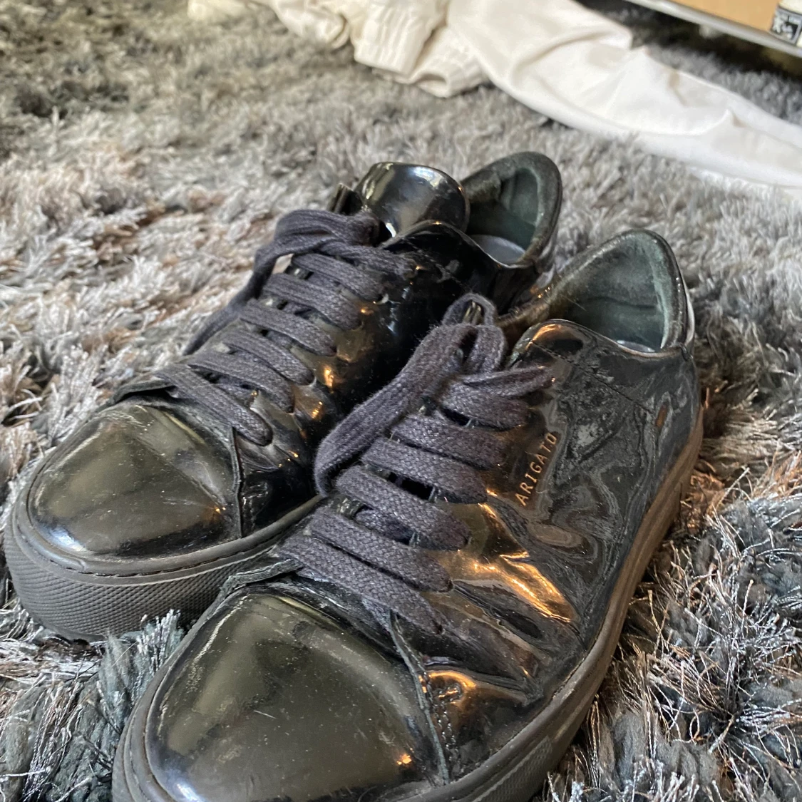 Axel arigato skor storlek 39