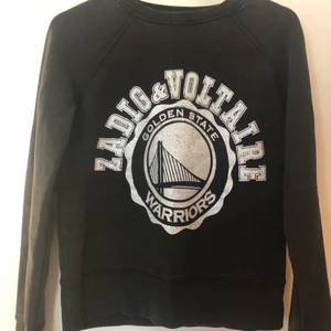 Zadig sweatshirt 🐨💕🥵 - Hej säljer denna superfina limiterade zadig sweatshirt💕 sweatshirten är i stl xs  men passar också en s💕☀️☺️