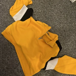 Hoddie  - En tröja från Ullared fint shick❤️