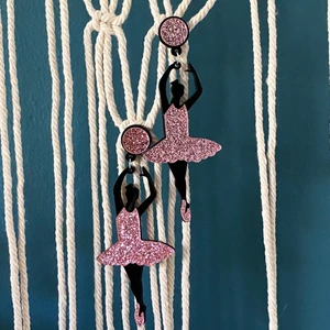 Fantastiska ballerina örhängen 💕 - Fri frakt 🌸