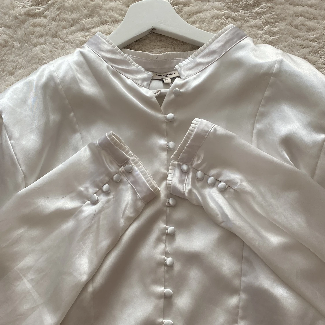 SanneAlexandra Silk blouse 👚💕🥂 - 90