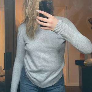 Stickad tröja - Stickad från vila, super fin å skön🥰