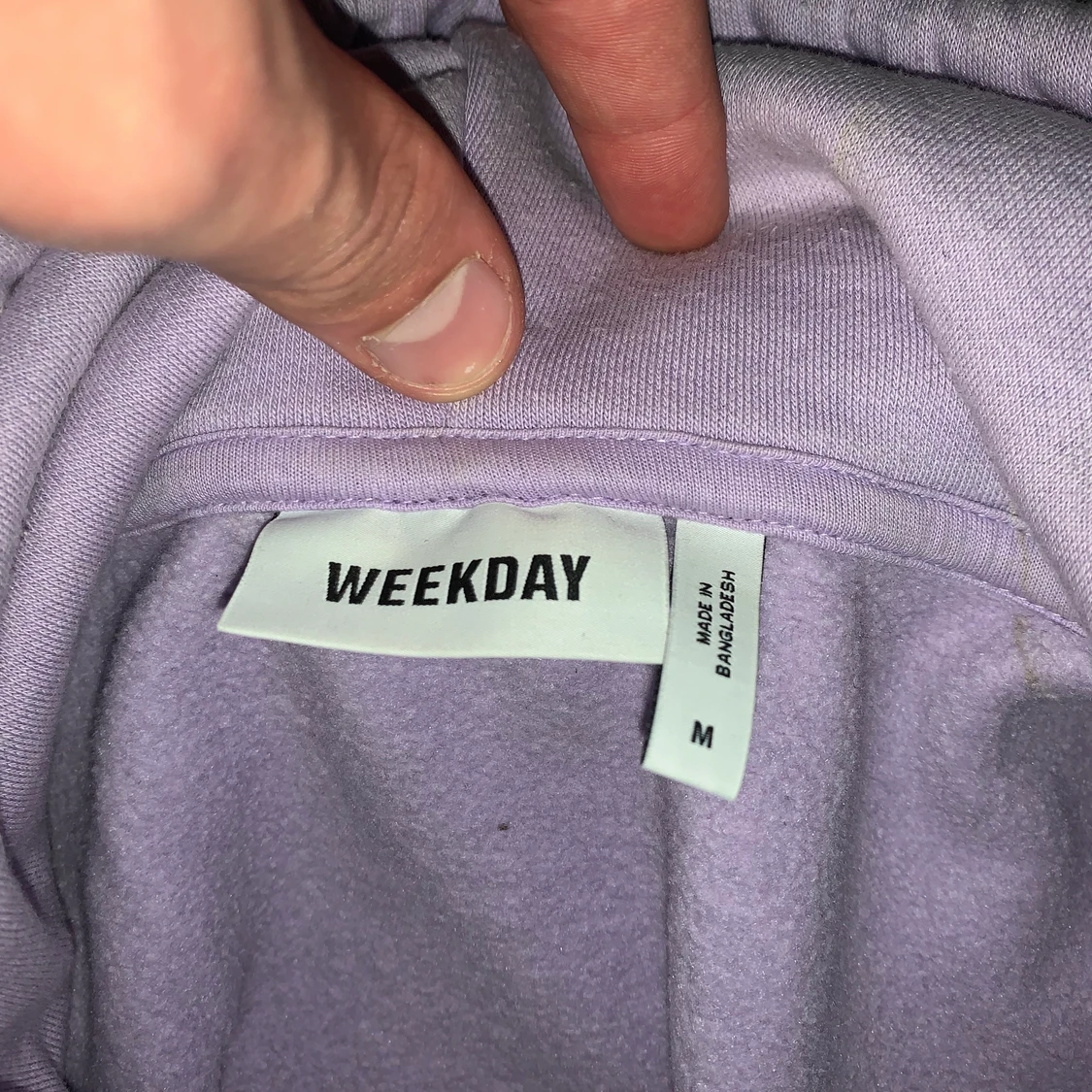 Weekday Hoodie - 90