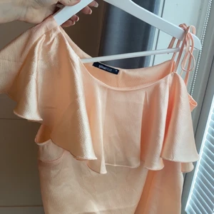 Fest topp - Super fin fest topp som endast är använd två gånger❤️