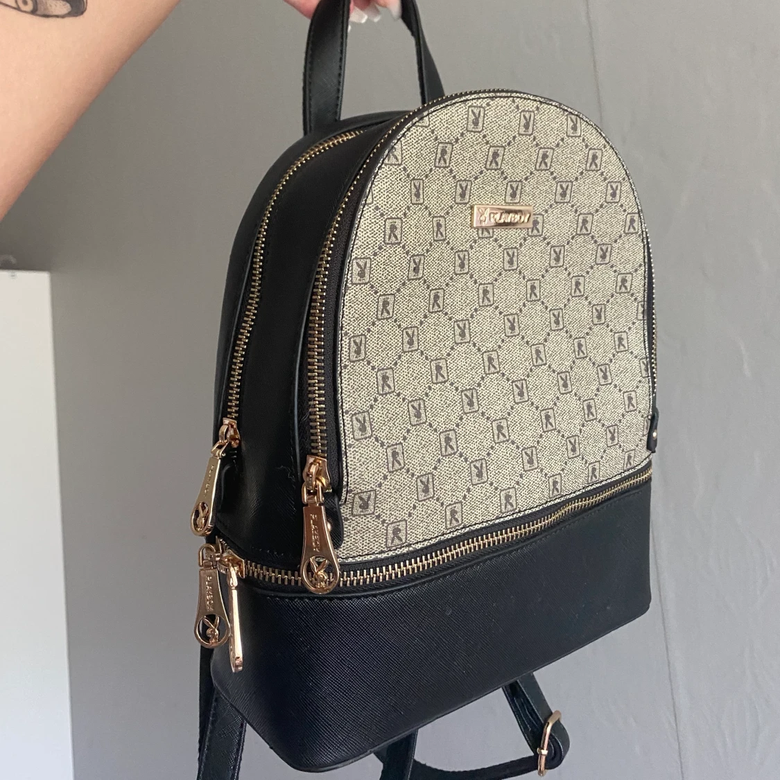 Mini ryggsäck från Playboy