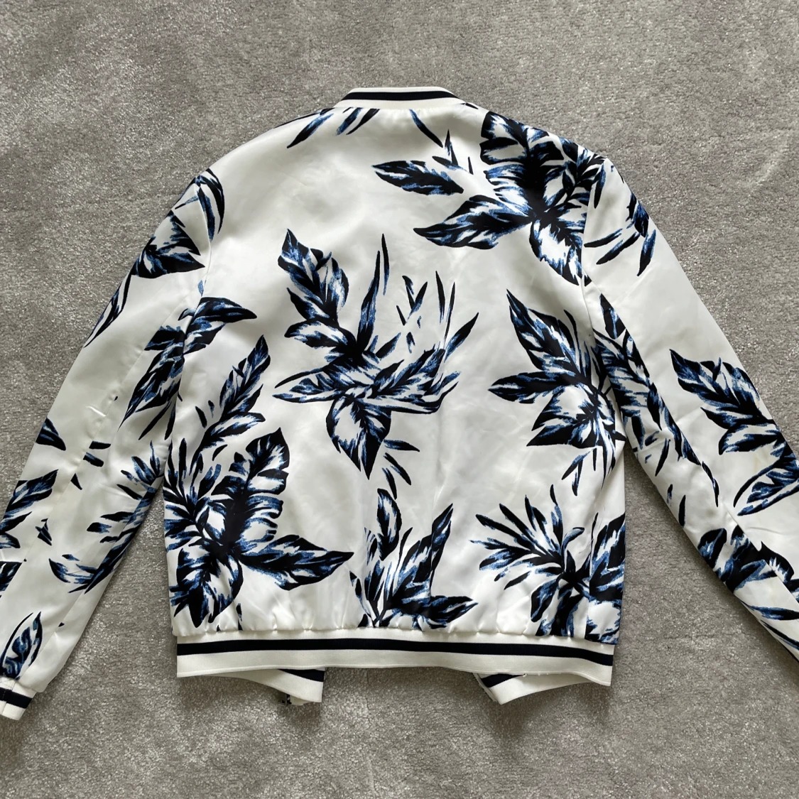 Jättefin sommarjacka strl 34 - 91