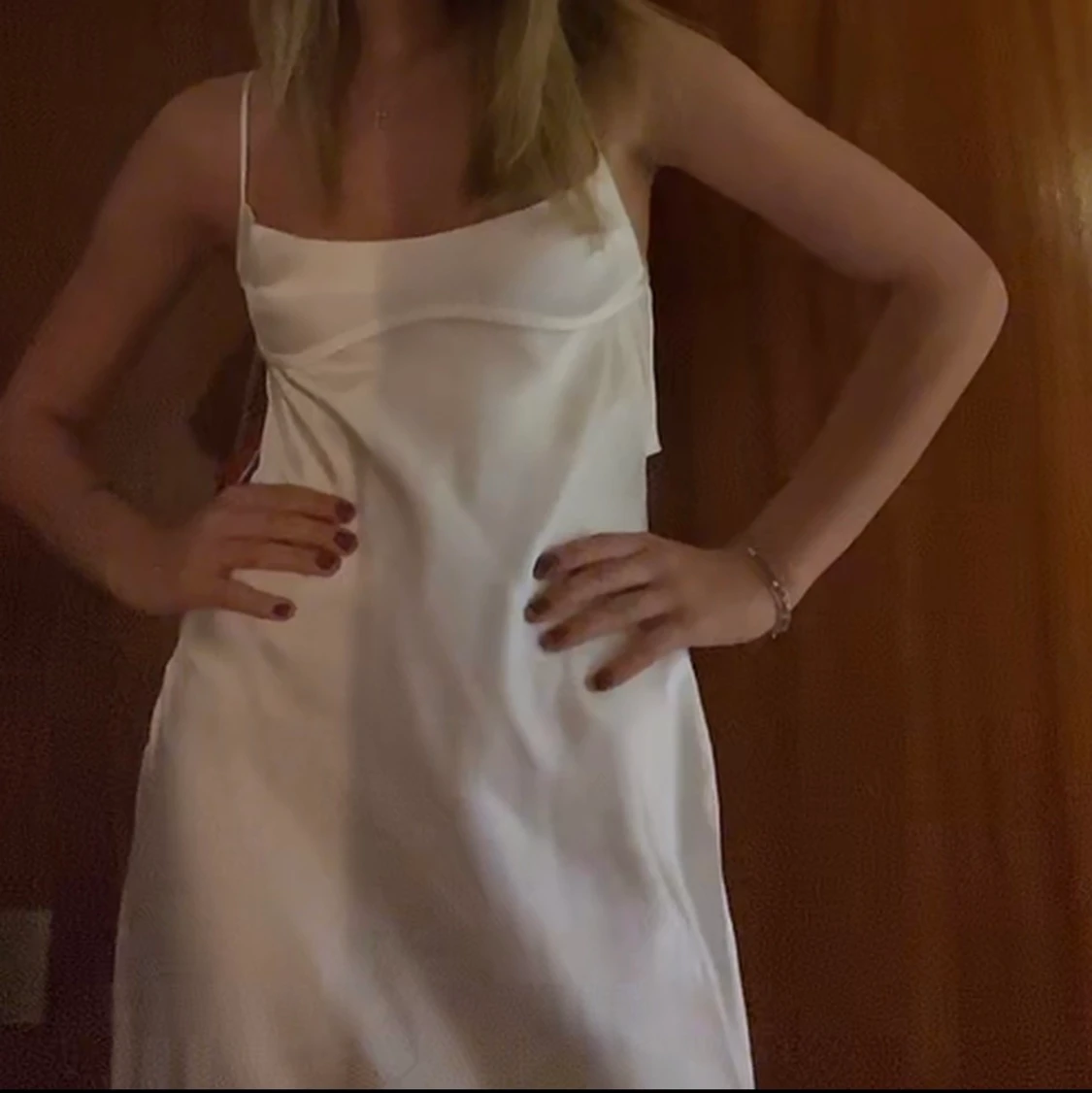 Vit klänninh - 90