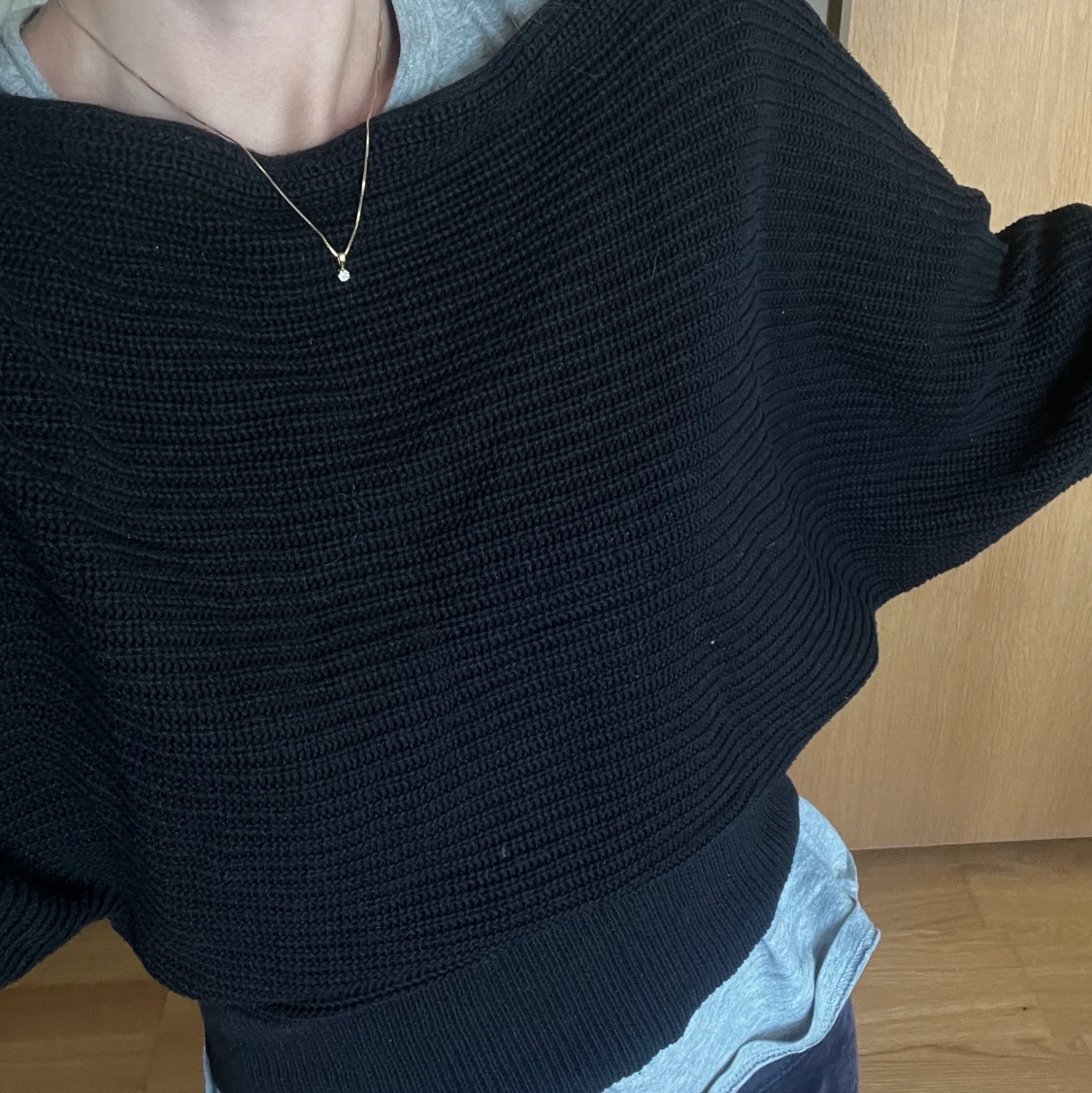 Stickad tröja svart - 91