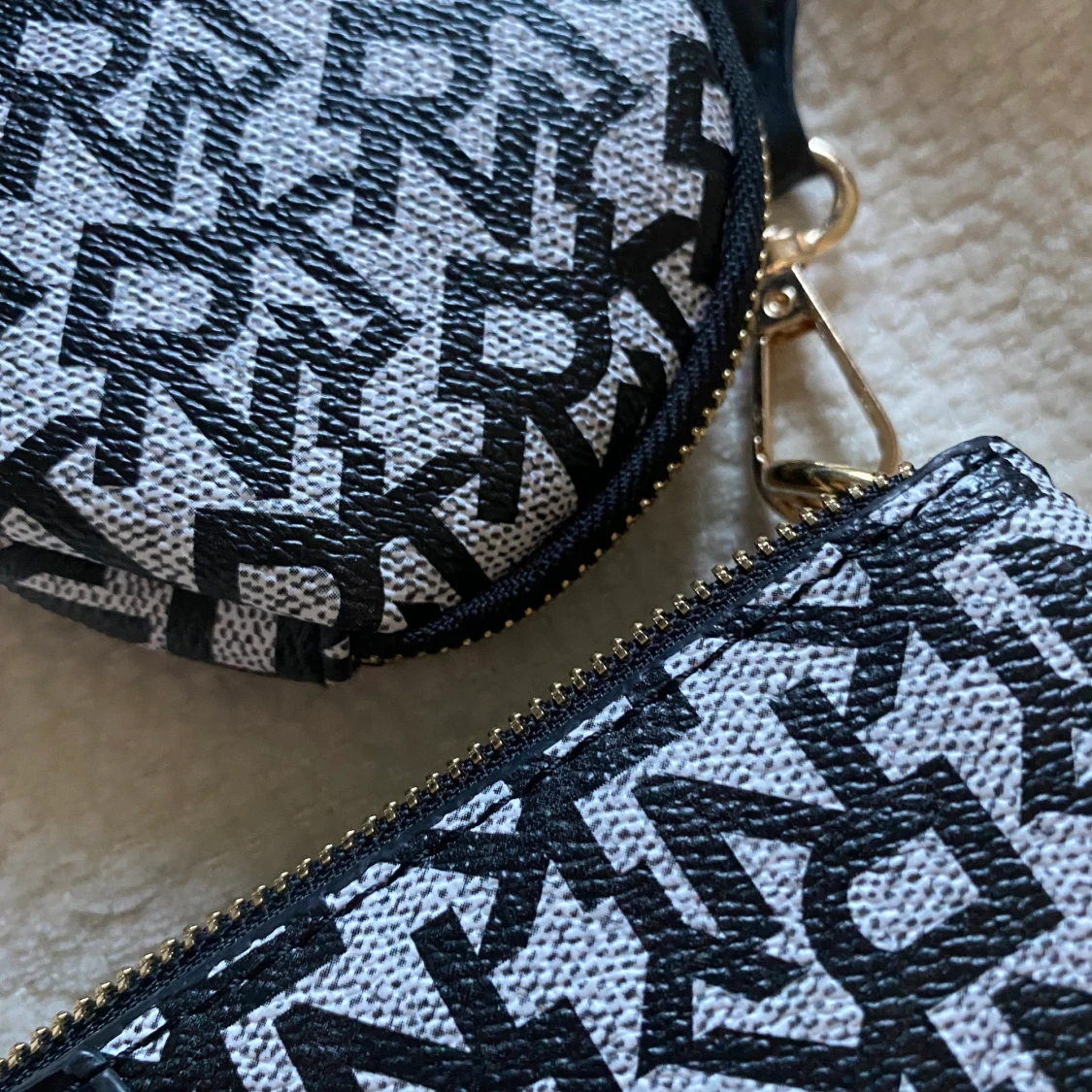 Väska ”DKNY” - 90