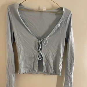 Kofta/tröja - Tröja från hm, aldrig använd