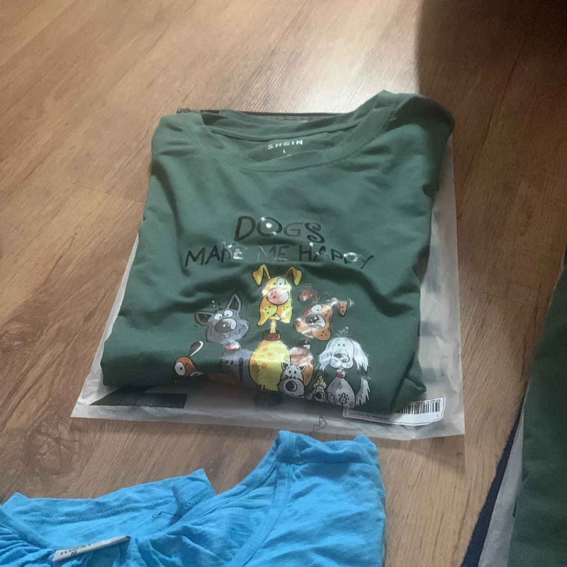 2 stycken tröjor från Shein storlek L på båda 2 - 90