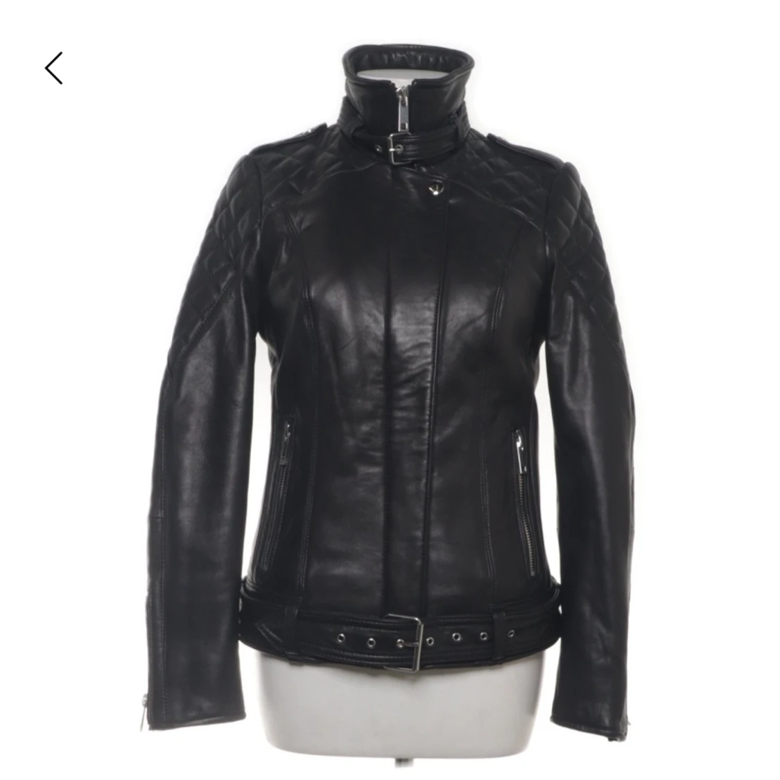 Söker denna jacka i storlek 42 eller 44 - 90