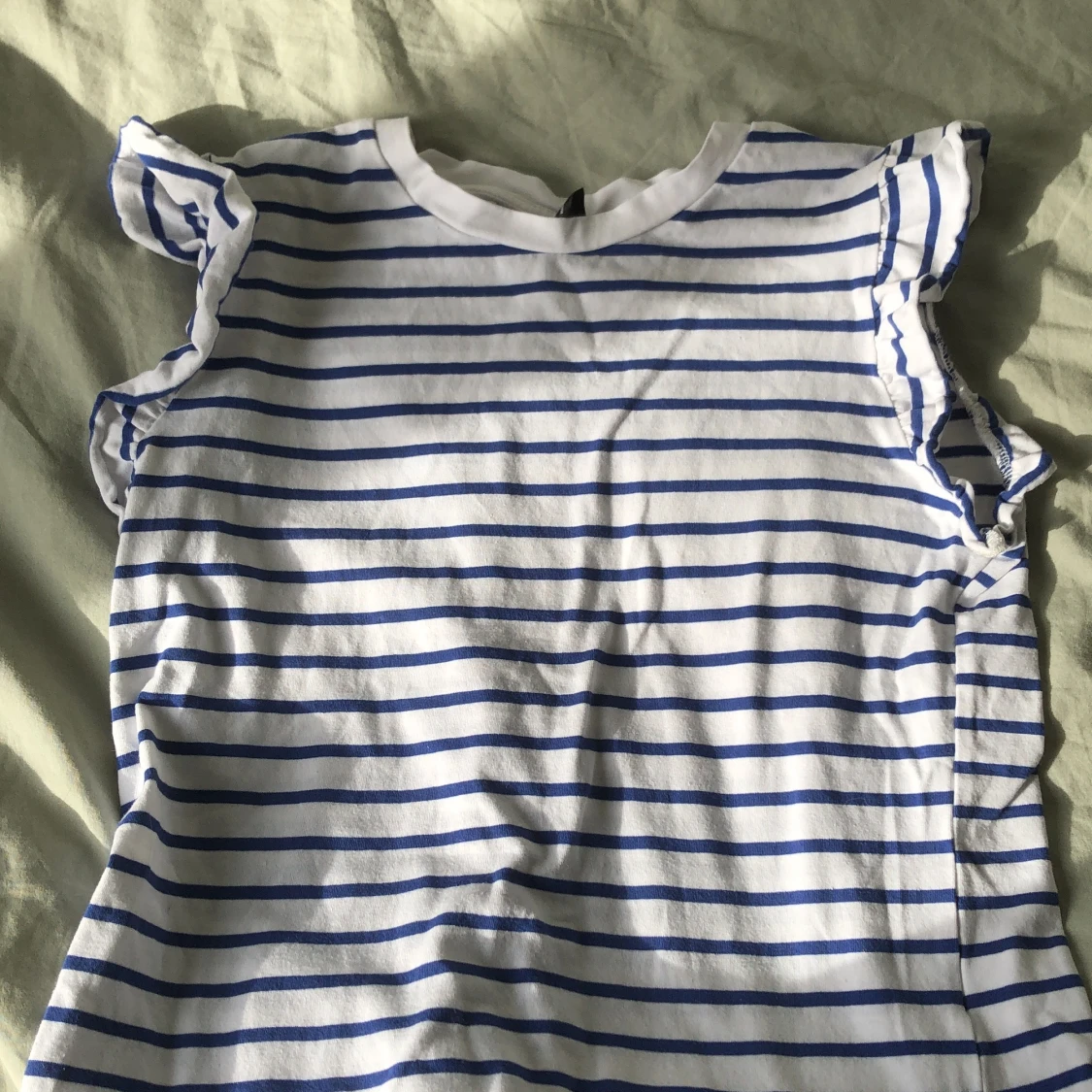 Blå vit randig t-shirt