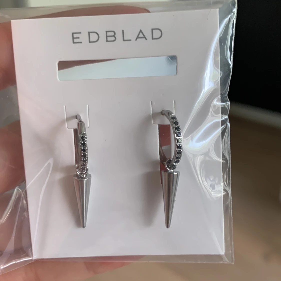 Edblad peak örhängen - 90