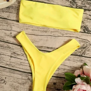 gul bikini  - en ny oanvänd bikini!!