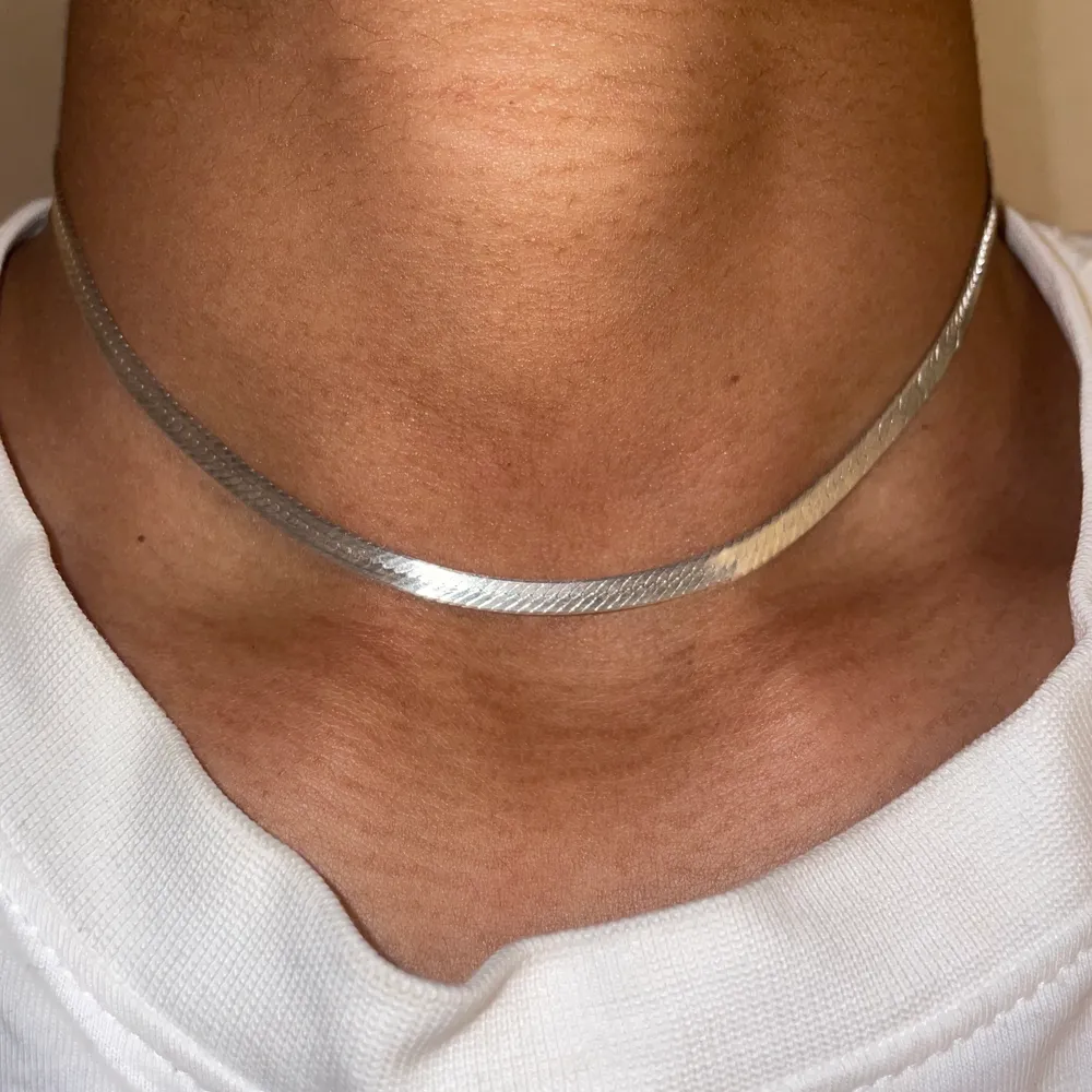 Rävsvans, halsband i äkta silver 925. 300kr + 29kr frakt  Priset kan diskuteras. Accessoarer.