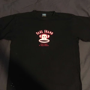 Paul Frank T-shirt - Paul Frank T-shirt i storlek L 