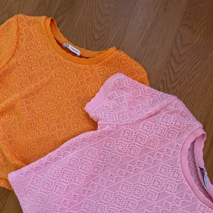 Trendiga Zara tröjor :) - Säljer dessa snygga ZARA tröjor… båda för 300 inklusive frakt (frakt kostar 66) och en för 150kr 💓 Storlek: M. OBS: ORANGE = SÅLD