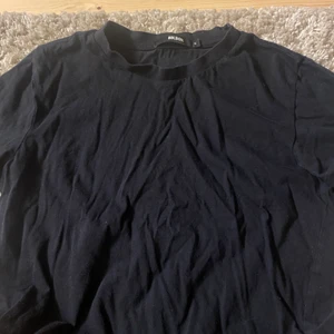 T-shirt  - Basic svart t-shirt , stl M. Bra skick. 