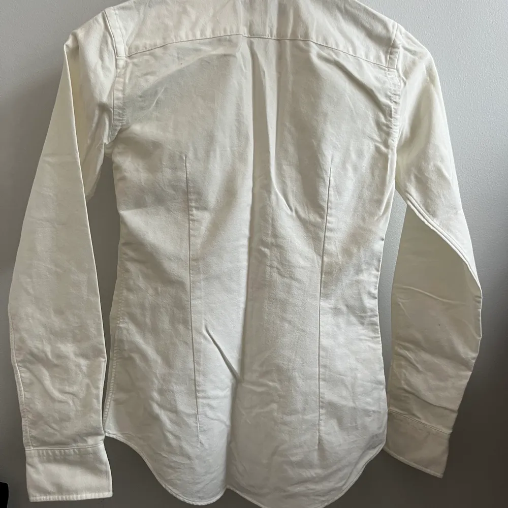 Ralph Laurent white shirt slim fit size smal. Skjortor.