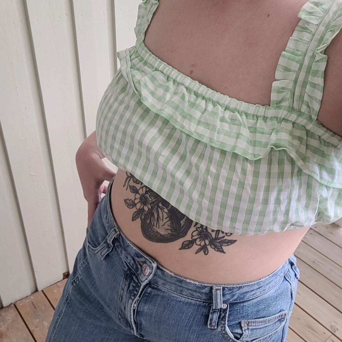 NA-KD gingham croptop