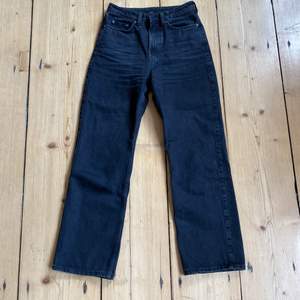 WEEKDAY jeans ”ROWE” 26/30