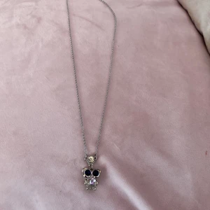 Halsband  - Fint halsband som är oanvänt❤️pris kan diskuteras 