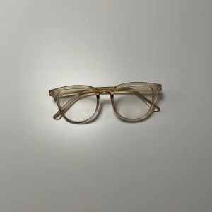 Dark beige blåljusglasögon - Snygga blåljusglasögon för ett reducerat pris, alltid oanvända💙