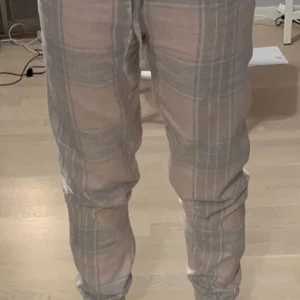 Pyjamas byxor - Helt nya. Endast testade. Säljs då dem är köpta i fel storlek